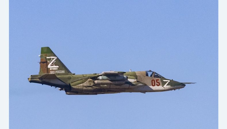 В рф заявили про втрату штурмовика Су-25