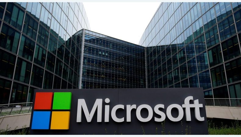 Компанія Microsoft таємно повернулася до росії