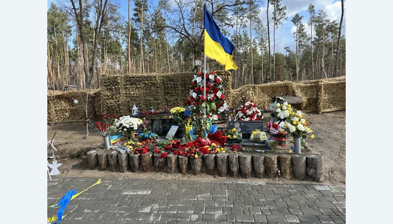 На Київщині у Мощуні традиційно відбулося вшанування пам’яті загиблих героїв