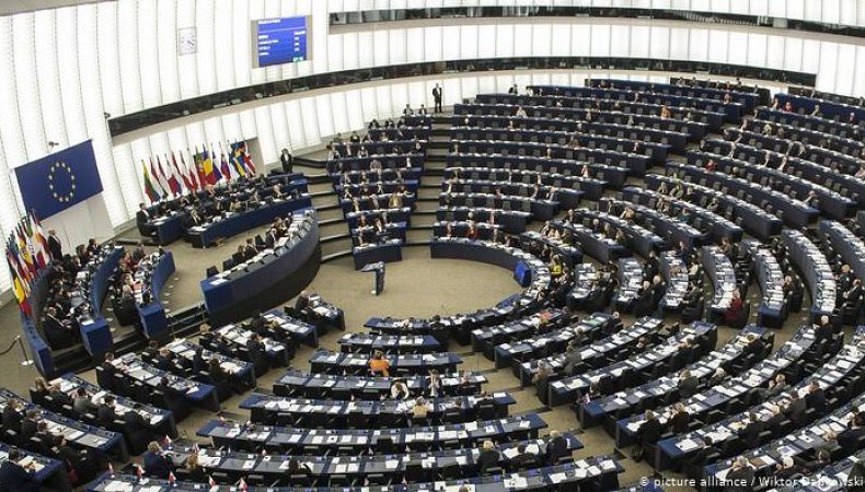 Європарламент узгодив резолюцію про визнання росії спонсором тероризму