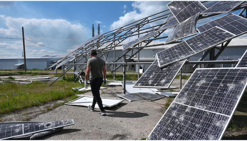 Україна втратила 90% вітрової та близько половини сонячної енергетики