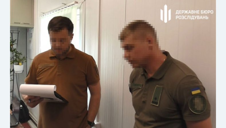 На Київщині військовий посадовець вимагав гроші з підлеглих