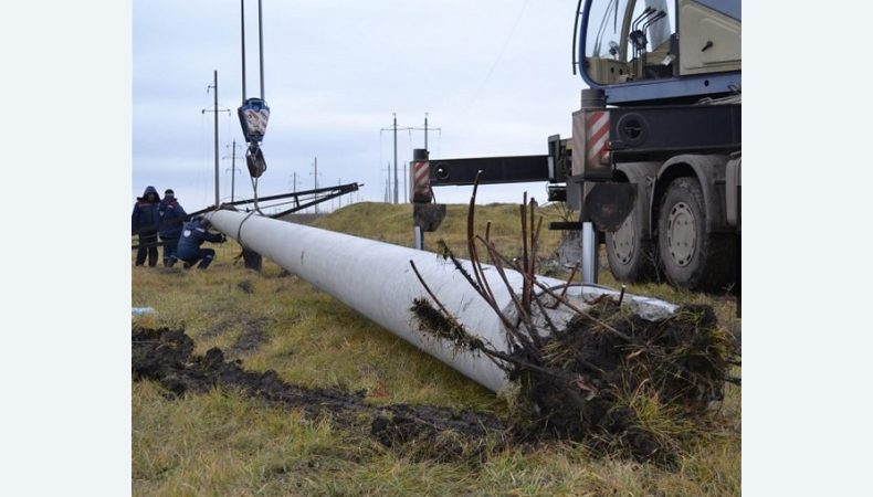 Енергетики відновили високовольтну лінію, яка допоможе запустити прісну воду до Миколаєва