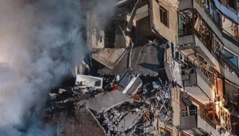 У Дніпрі оголосили триденну жалобу після ракетного удару рф по житловому будинку