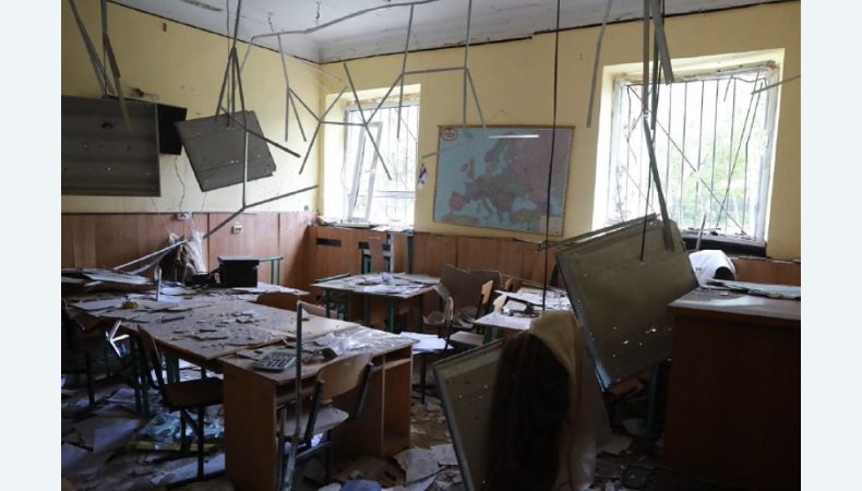 У Запоріжжі окупанти ракетами обстріляли школу-інтернат