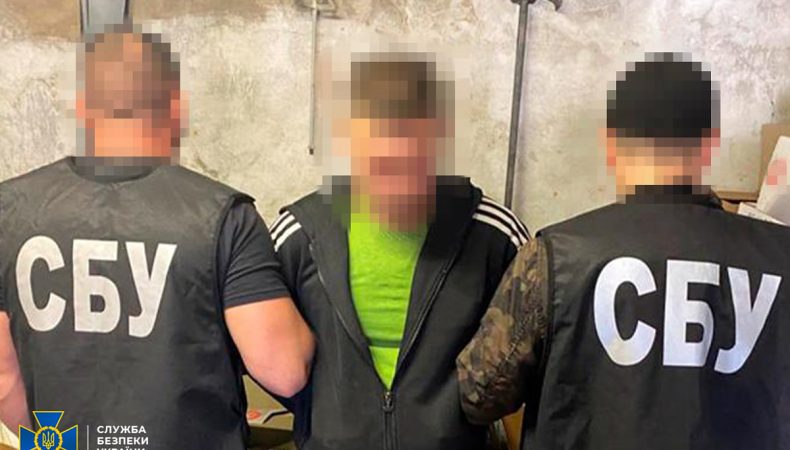Затримали ще трьох чорних зброярів, які хотіли продати криміналітету снайперську зброю та гранатомети рф
