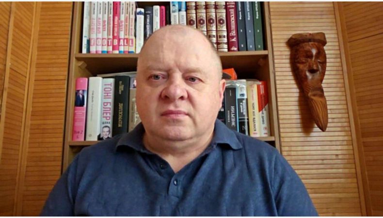 Олег Попенко