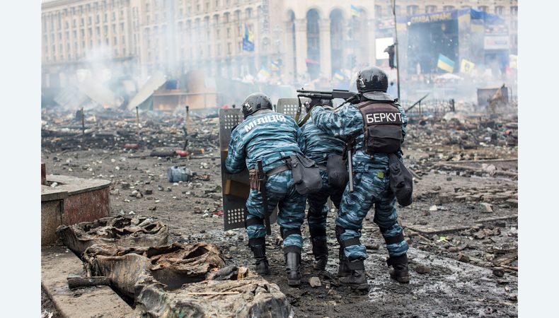 Шевченківський суд Києва закрив справу щодо розгону мирних учасників Майдану