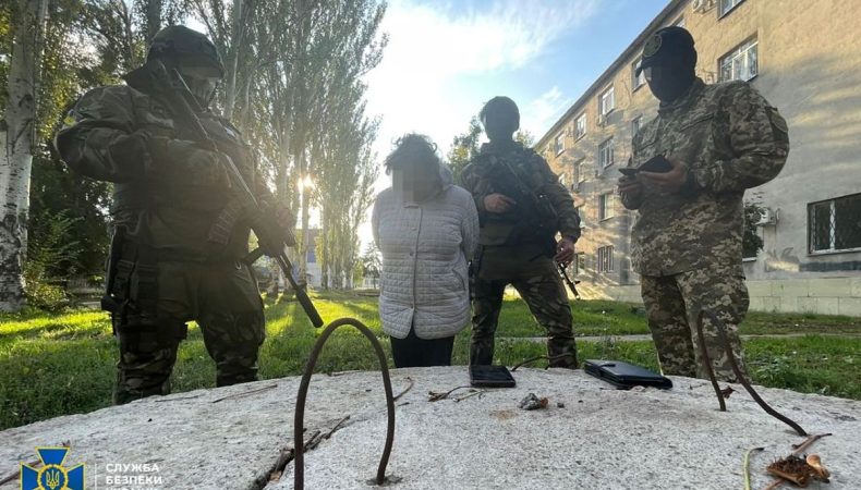 СБУ затримала коригувальників ворожого вогню по позиціях ЗСУ на східному і південному фронтах