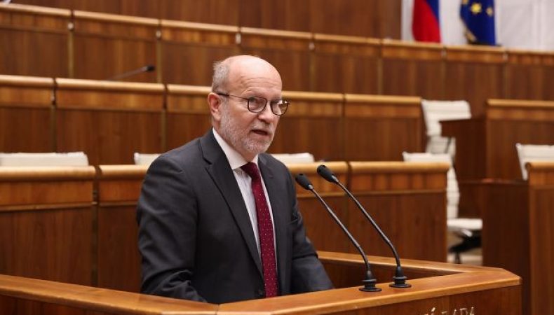 Растислав Качер
