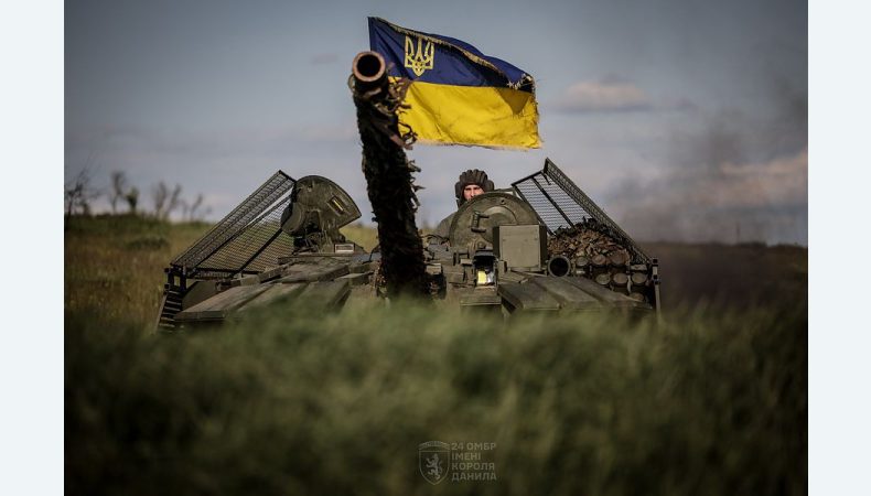 Українці не віддадуть свої землі, який би папір не підписали в ОП –