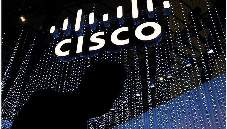 Компанія Cisco вирішила піти з росії та білорусі, повідомляє Reuters