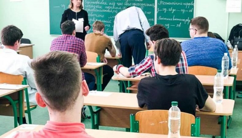 Міносвіти змінило шкільну програму для учнів 5-11 класів