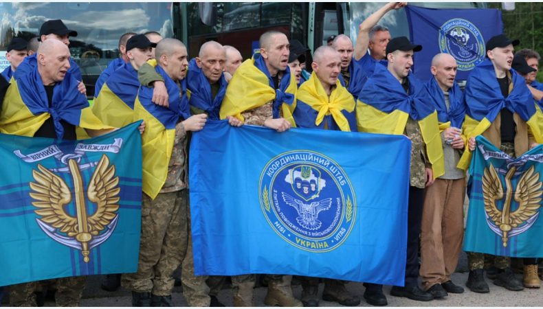 Україна повернула військових із російського полону