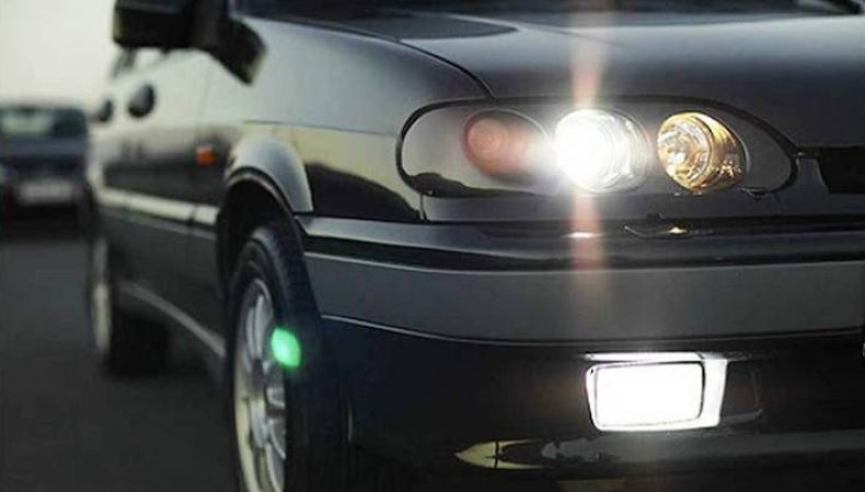 З 1 жовтня водії за містом повинні включати світло фар