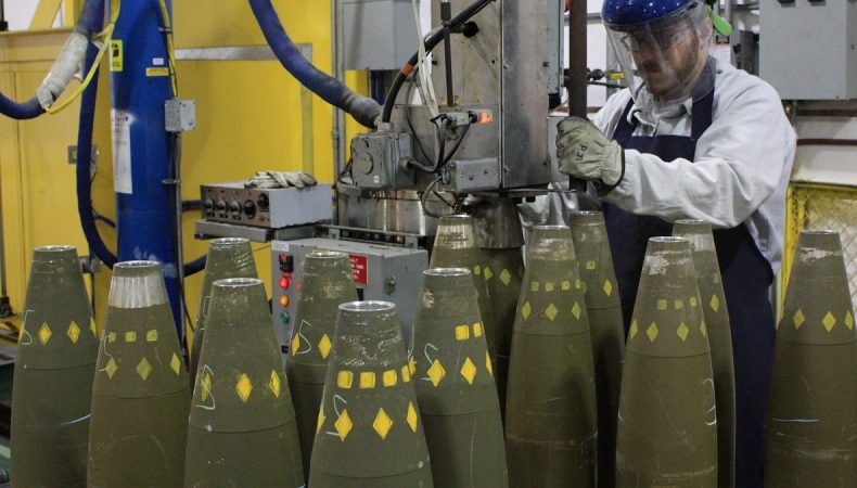 Завод з виробництва армійських боєприпасів у Макалестері, США