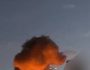 У Києві через атаку дронів перекрили рух транспорту між Хрещатиком та цирком: горить багатоповерхівка